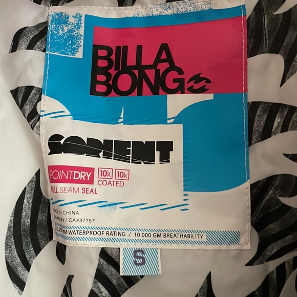 Billabong Snowboarding Jacket - Picture 5 of 8